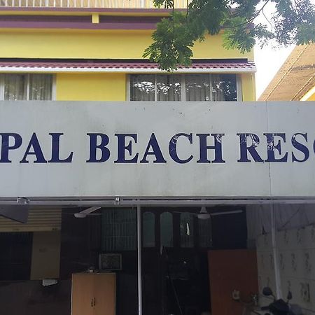 Campal Beach Resort Panaji Exterior photo